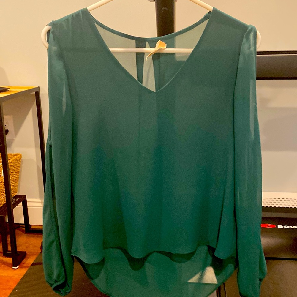 Lost April blouse size small